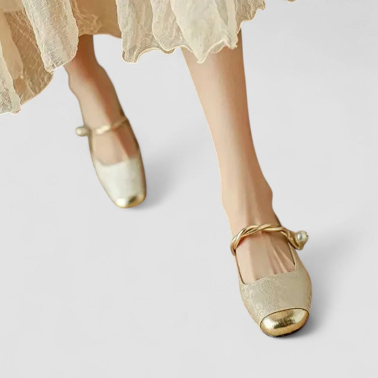 Women's Mary Jane Shoes with Classic Design and Secure Fit