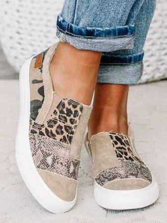 Women's Slip-On Shoes with Supportive Insole and Easy Fit