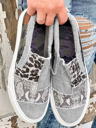 Women's Trendy Slip-Ons with Supportive Design and Easy Wear