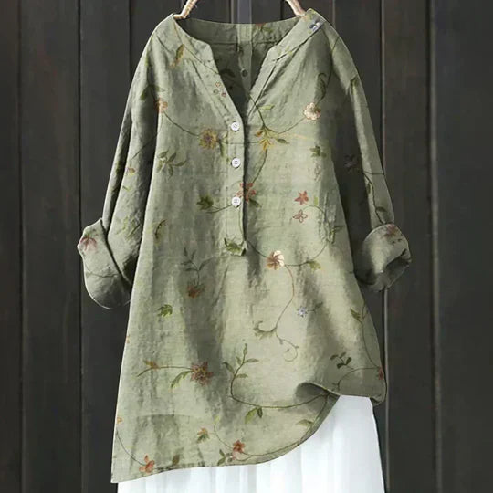 Women's Relaxed Fit Top with Lightweight Fabric and Breathable Design
