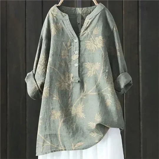 Women's Relaxed Fit Top with Lightweight Fabric and Breathable Design
