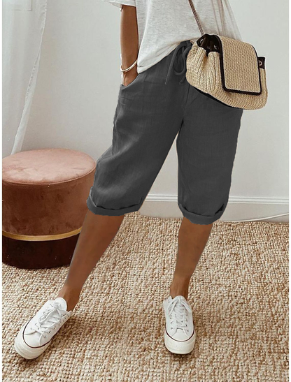 Avery | Capri Trousers with Relaxed Fit and Elastic Waist