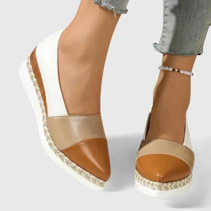 Women's Casual Loafers with Slip-On Design and Supportive Sole