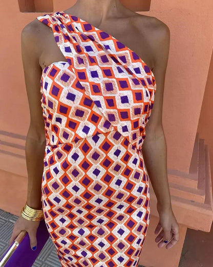 Women's One Shoulder Asymmetric Dress with Elegant Design and Versatile Style