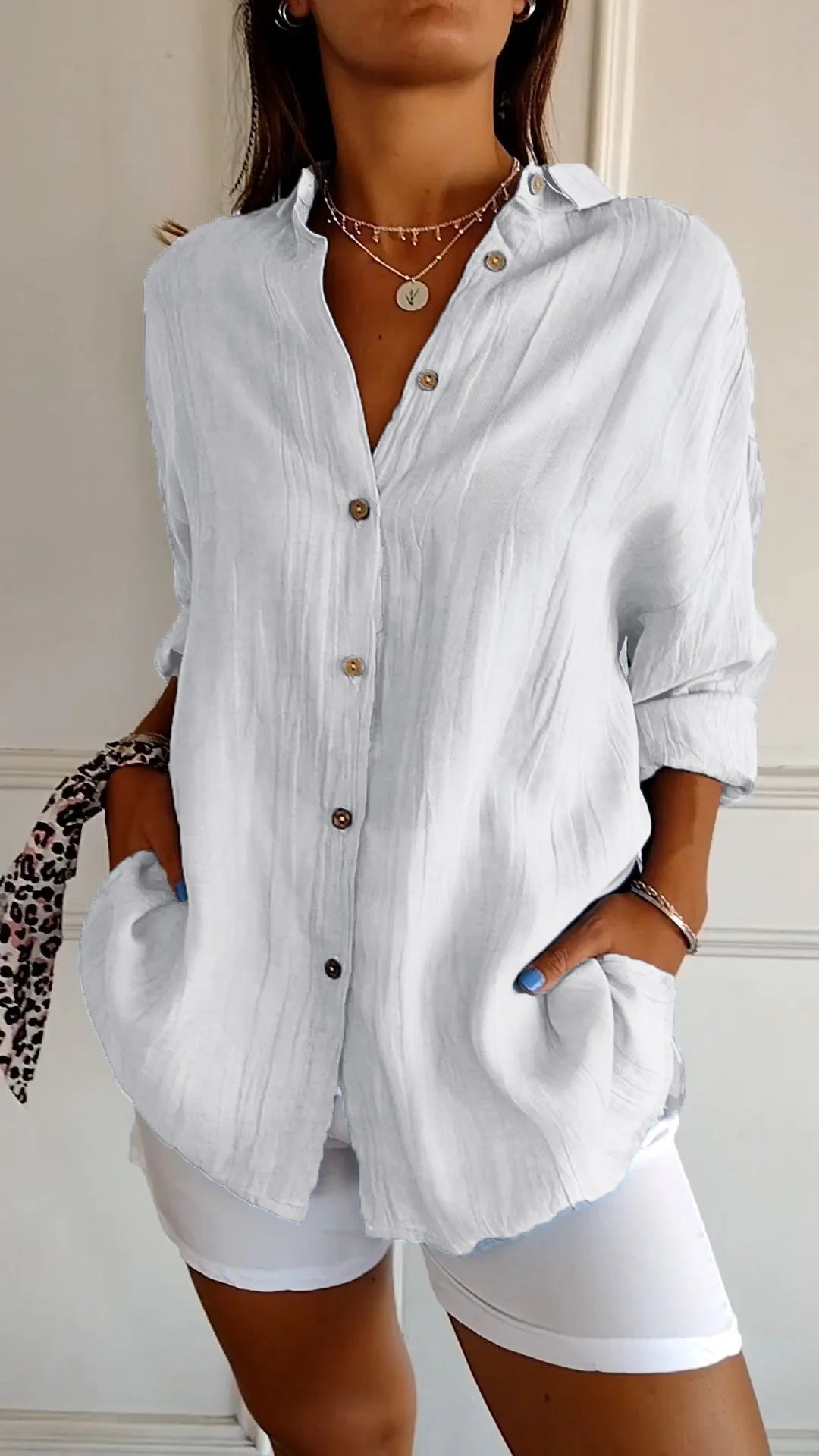 Women's Oversized Long Sleeve Button-Down Shirt with Breathable Fabric and Relaxed Fit