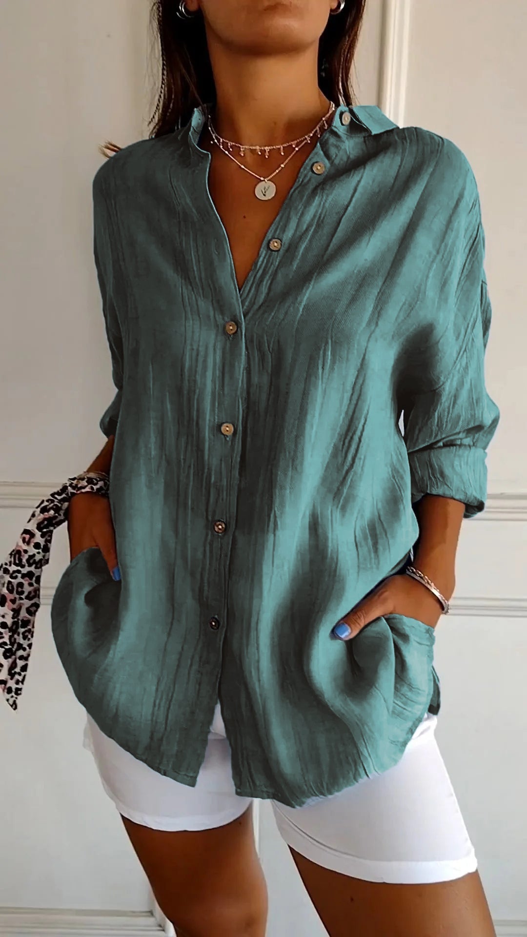 Women's Oversized Long Sleeve Button-Down Shirt with Breathable Fabric and Relaxed Fit