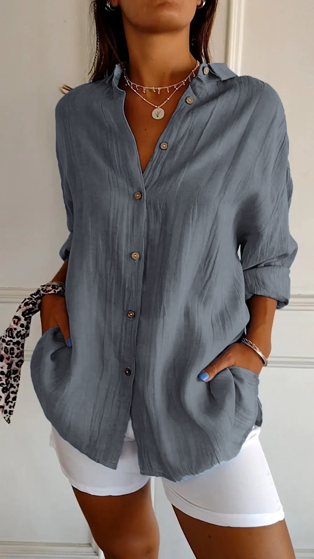 Women's Oversized Long Sleeve Button-Down Shirt with Breathable Fabric and Relaxed Fit