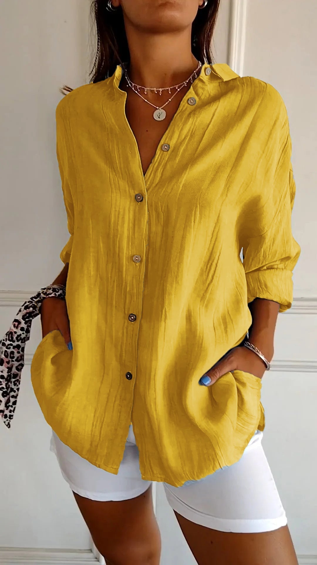 Women's Oversized Long Sleeve Button-Down Shirt with Breathable Fabric and Relaxed Fit