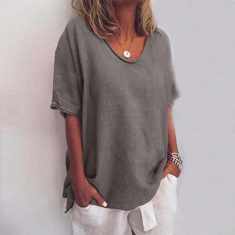 Women's Loose Blouse with Breathable Fabric and Relaxed Fit