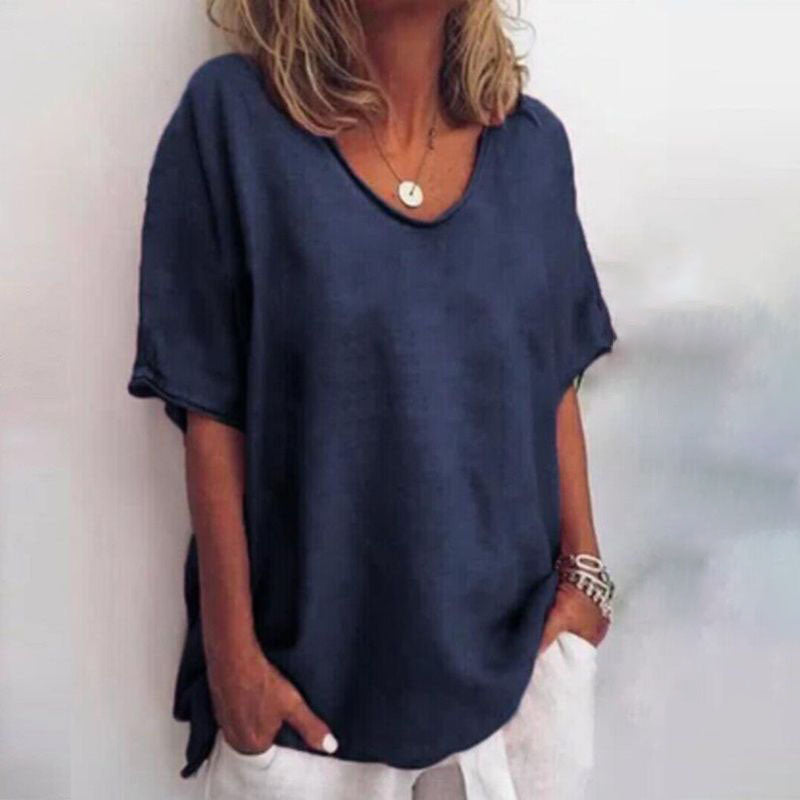 Women's Loose Blouse with Breathable Fabric and Relaxed Fit