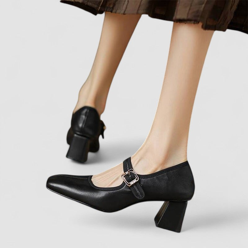 Women's Stylish Mary Jane Shoes with Classic Design and Secure Fit
