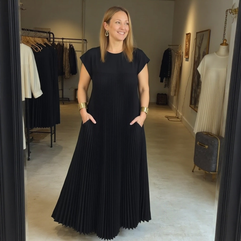 Exquisitely Elegant Flowing Pleated Maxi Georgette Silk Cocktail Evening Wear