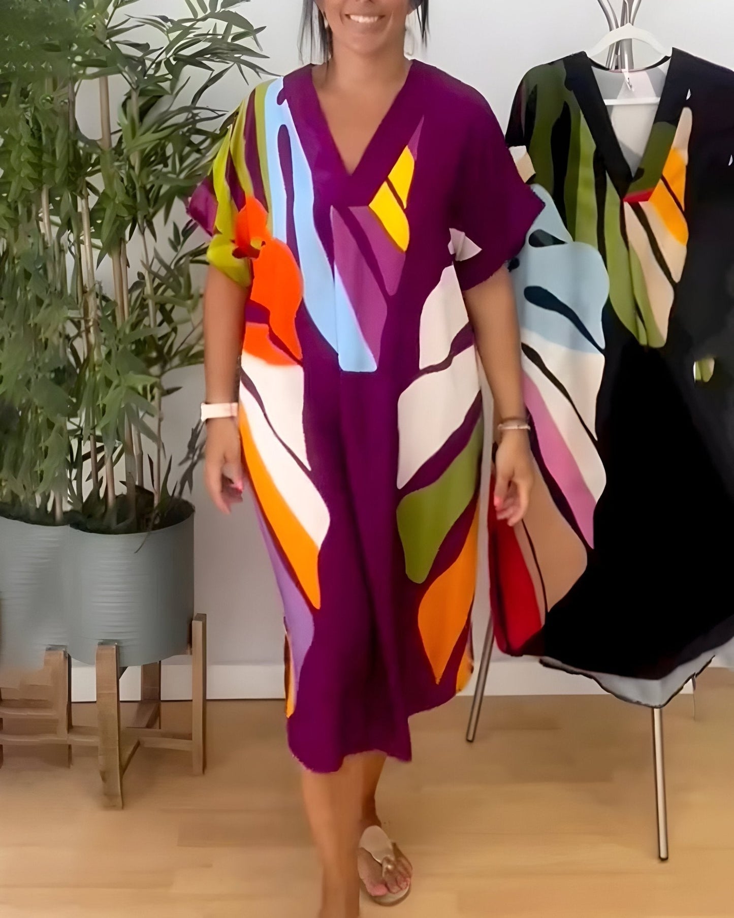 Women's Summer Dress with Sleeveless Design and Flowy Skirt