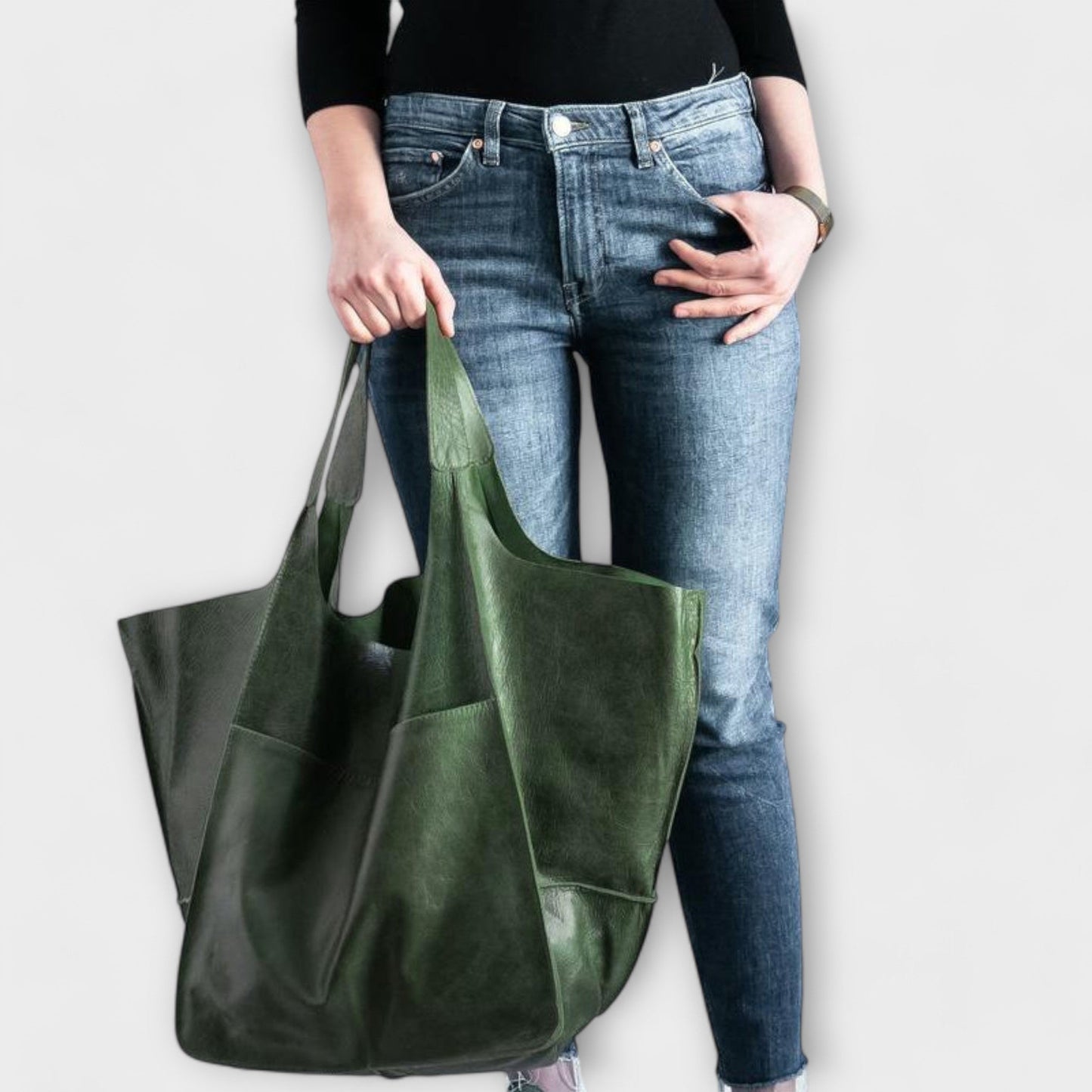 Women's Everyday Bag with Spacious Design and Versatile Use