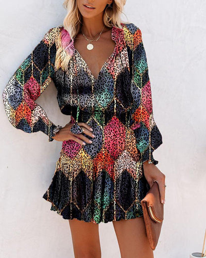 Effortlessly Chic V-Neck Floral Print Smocked Waist Tiered Ruffle Hem Accent Dress
