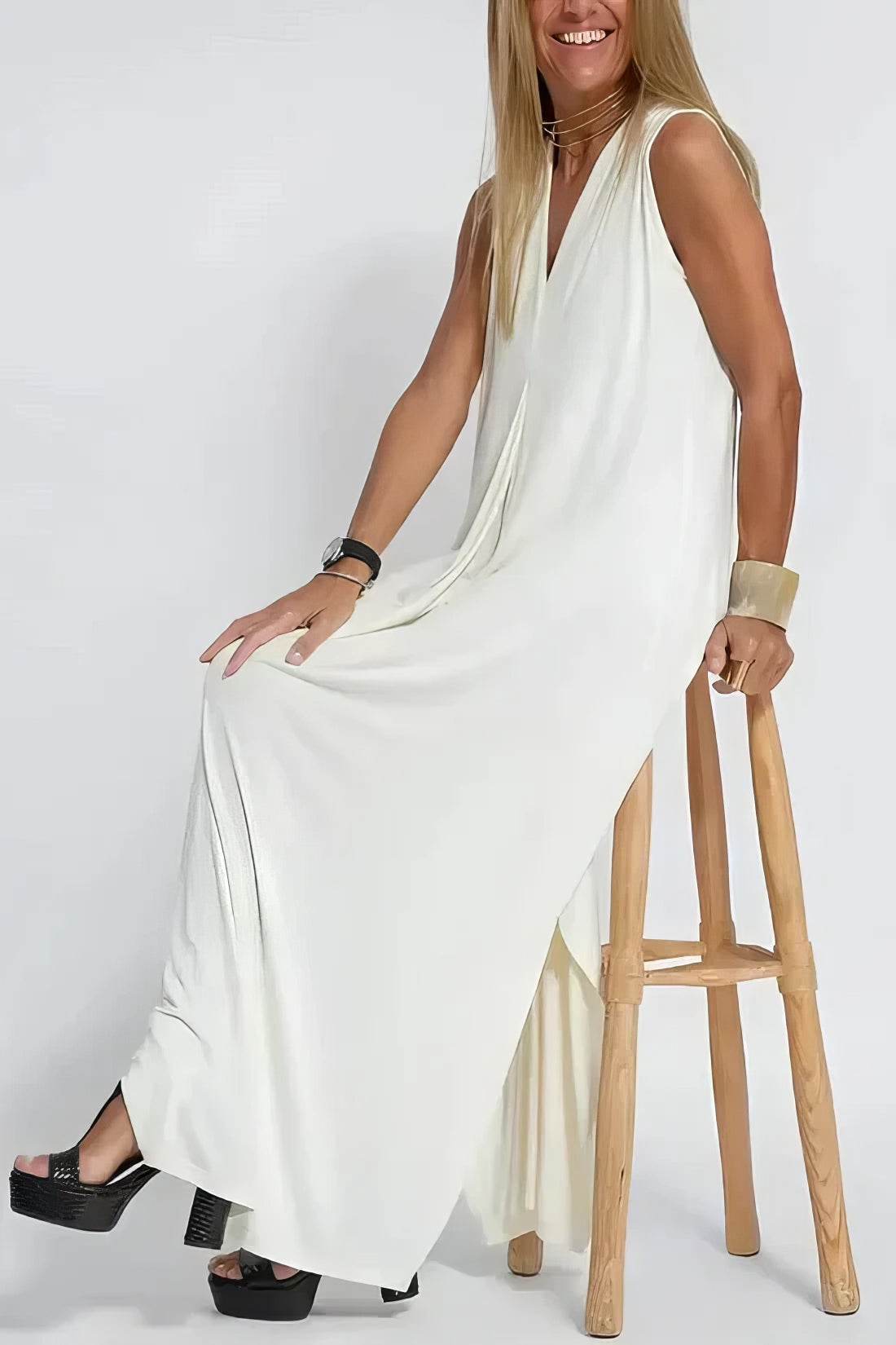 Women's Long Dress with Coordinated Cardigan and Versatile Style